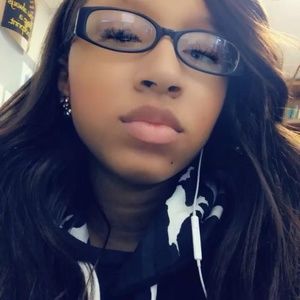 Meet your Posher, Ashlynn